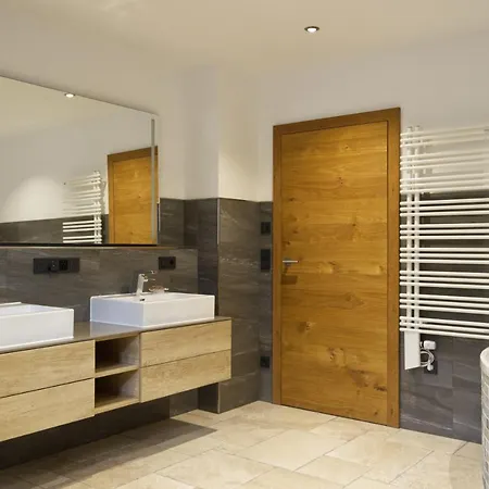 Holiday home Ferienhaus Kupferschmied *